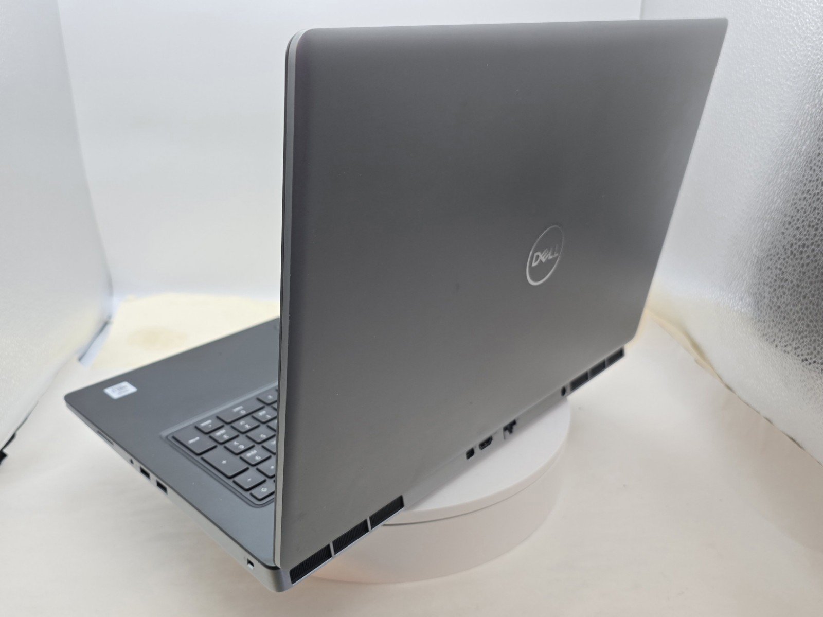 Dell-Precision-7550-10.jpg