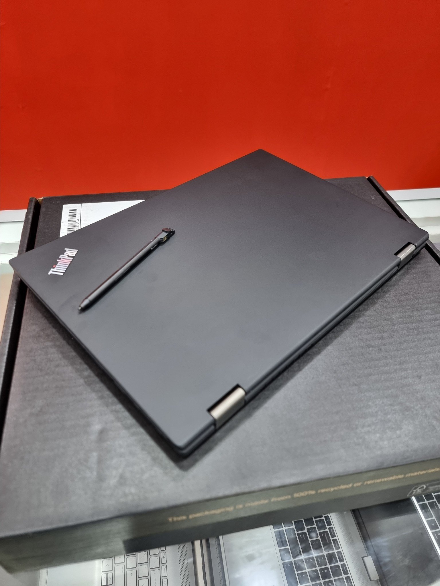 Lenovo-ThinkPad-Yoga-L390-2.jpg