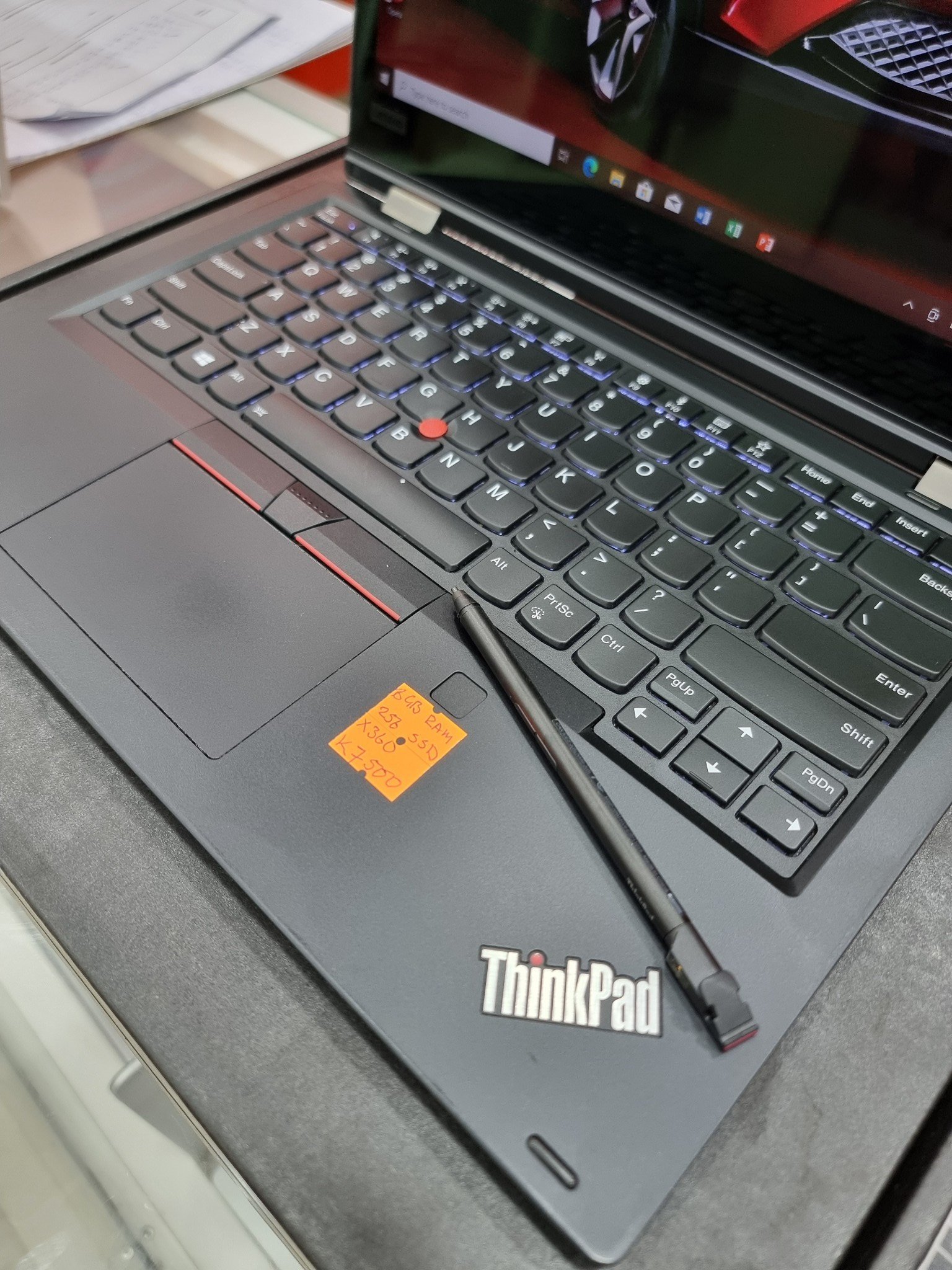 Lenovo-ThinkPad-Yoga-L390-3.jpg