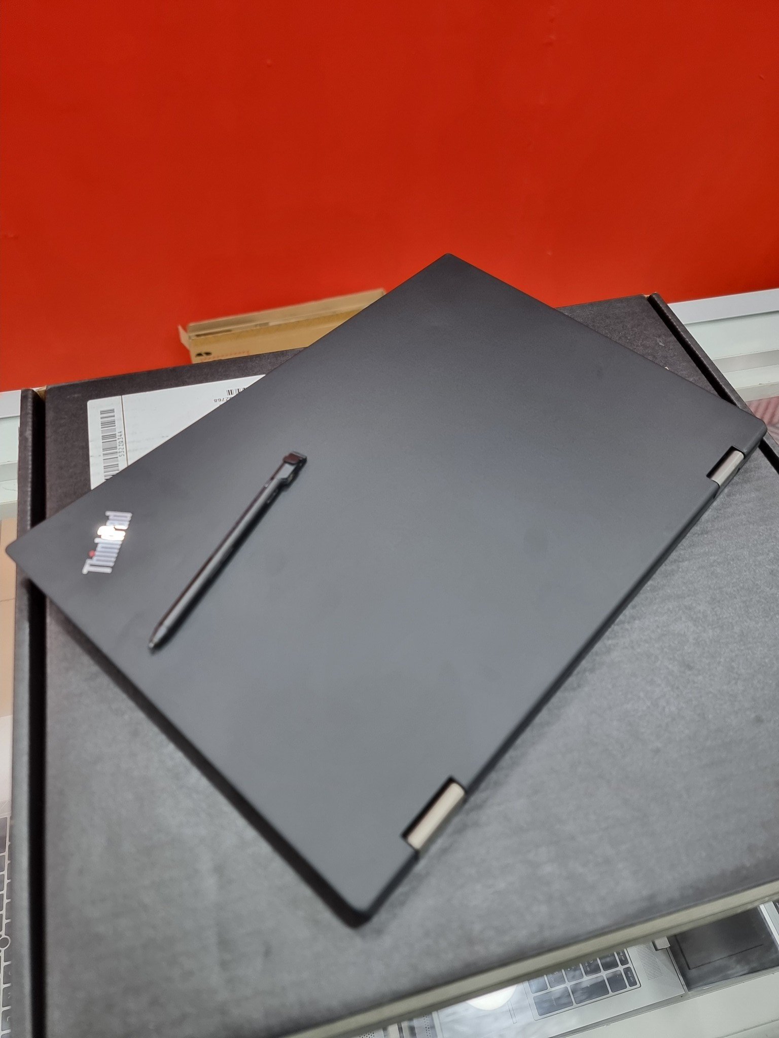 Lenovo-ThinkPad-Yoga-L390-4.jpg