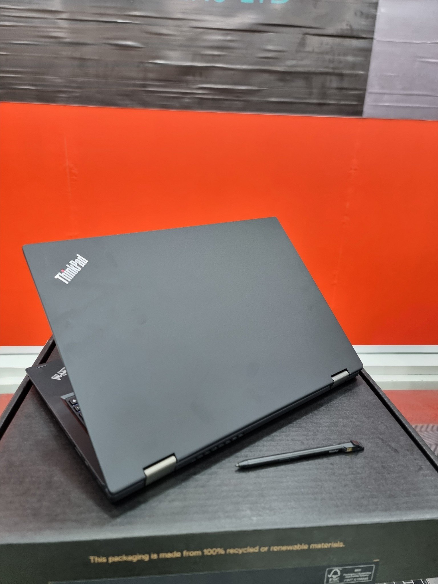 Lenovo-ThinkPad-Yoga-L390-5.jpg